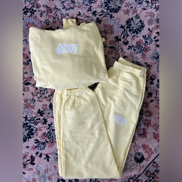 STARRY SODA BREAKUP SWEAT SET - Picture 4 of 6